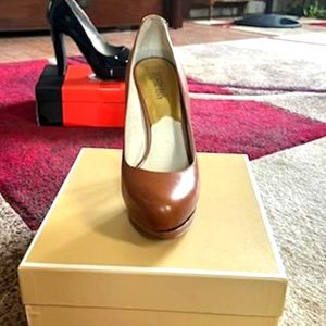 Brown Leather Michael Kors